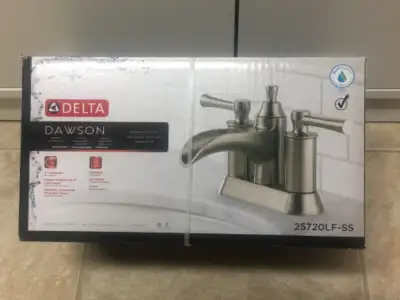 Delta HIGH END DAWSON Brushed Nickel Two Handle Centerset Bathroom Faucet NEW $185 You can install w...