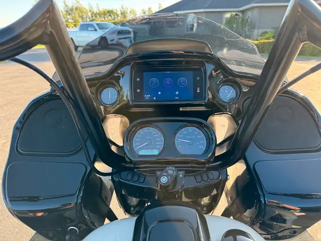 2023 road glide st in Sport Touring in Regina - Image 9