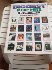 Biggest Pop Hits 1996-1997 Easy Piano Lessons Book