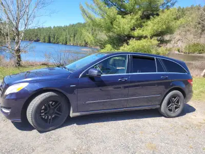 Very good con. need some electronic work . engine light is ON. No eny rust . 215 K $ 7000.