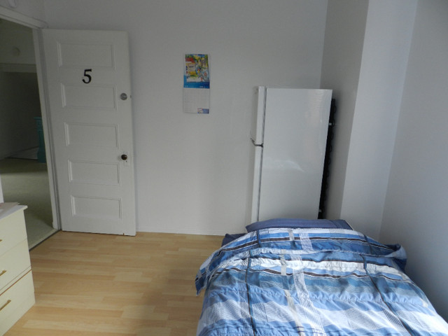 chambre a loué dans Chambres à louer et colocs  à Rimouski / Bas-St-Laurent - Image 4