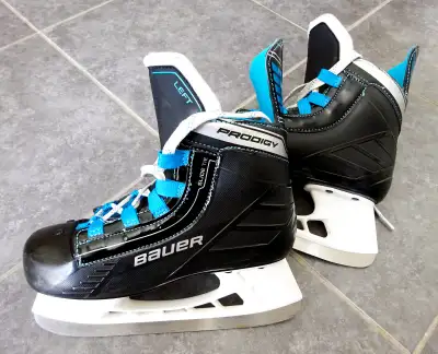 Kids/youth BAUER Prodigy skates - size 1-2, View more