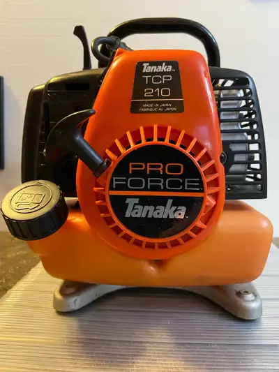 Tanaka Engine Pump Model: TCP-210 With pickup … ideal for irrigation & water transfer. Over $400 new...