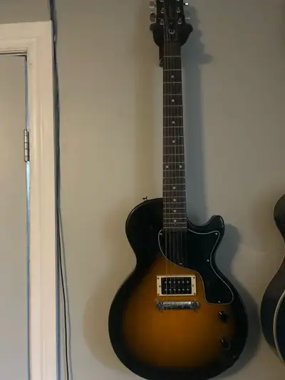 epiphone  jurior, View more
