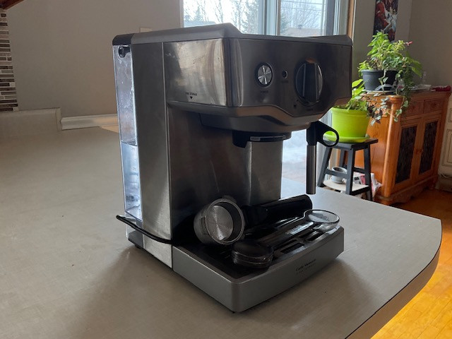 cafetiere expresso breville dans Machines à café  à Saguenay - Image 3