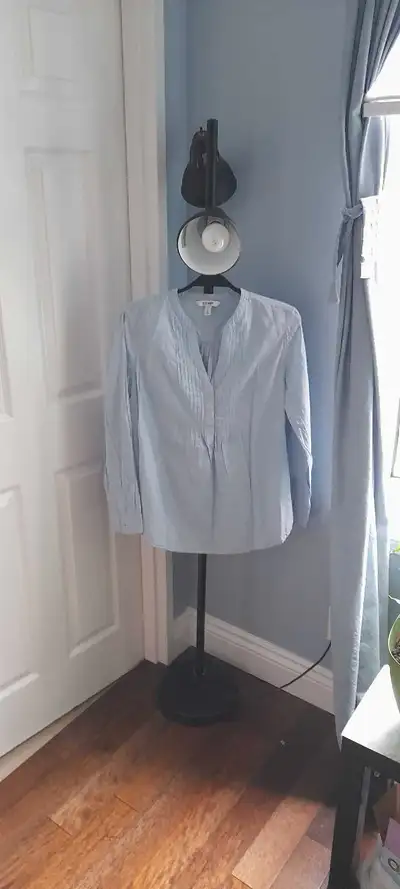Old Navy Blouse, View more
