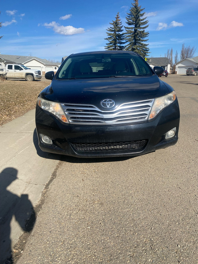 2009 Toyota Venza AWD  in Cars & Trucks in Red Deer - Image 2