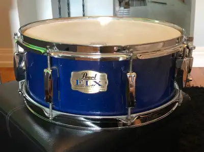 Pearl snare drum, View more