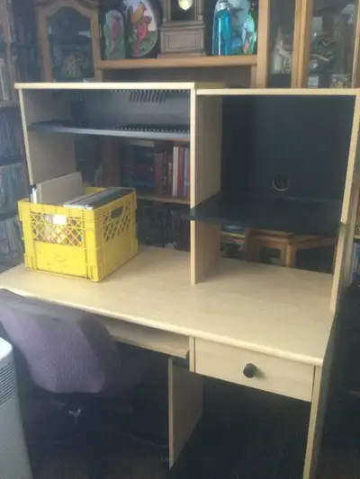 Free computer desk with hutch, View more