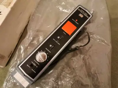3 radio transmeteur  6 chanel vintege 1968 et fonctionele , il o, View more