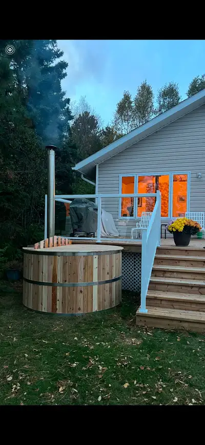 All welded marine grade aluminum. Western red cedar, planed, tongue and groove exterior and benches....