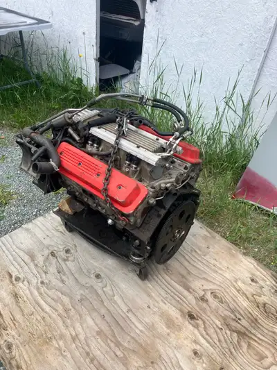 This Chevrolet 1992 Corvette LT1 pulled from a C3 project car I bought recently. I haven’t seen this...
