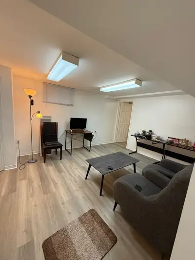 Mississauga Gorgeous 1 bdrm bsmt apt, View more