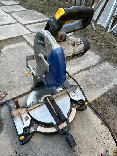 Mitre Saw 10” used working condition pickup only @ Glynn rd ajax, View more