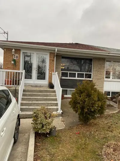 Hello, I have a room in a three bedroom house for rent from August 01, 2026. Ideal for working femal...