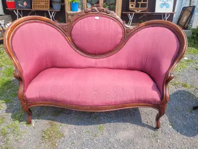 In excellent condition pickup/cash only