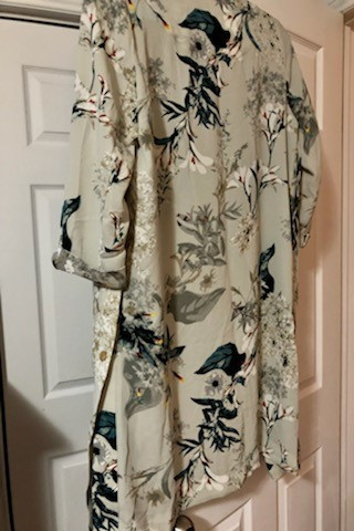 Light grey floral print blazer (NEW) in Women's - Tops & Outerwear in St. John's - Image 2