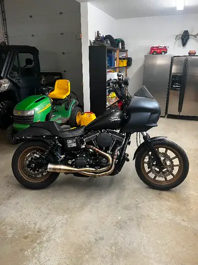 Last year of the Dyna! See photos for extensive build details. Private sale. No GST. Financing avail...