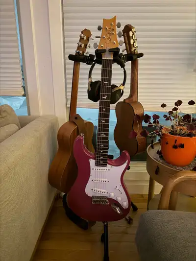 PRS Silver Sky SE, View more