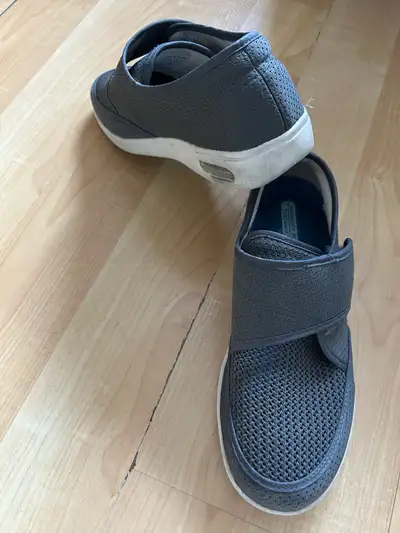 Ladies casual wide width shoes size 9 $55, elderly shoes, View more