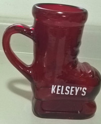 Molson Canadian / Kelsey's 20 oz. Stein/ Glass Skate Mug