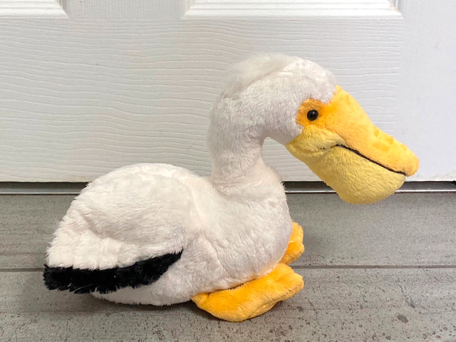 ***LIKE NEW*** Ganz Webkinz Pelican WITHOUT CODE for Sale in Garage Sales in Hamilton - Image 4