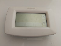 Honeywell RTH7600D 7-Day Programmable Touchscreen Thermostat