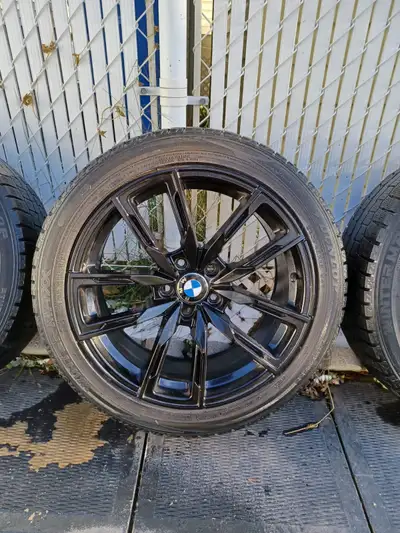 Mags with wither tires 235/45R18 5 x 112 size 66.6 mm