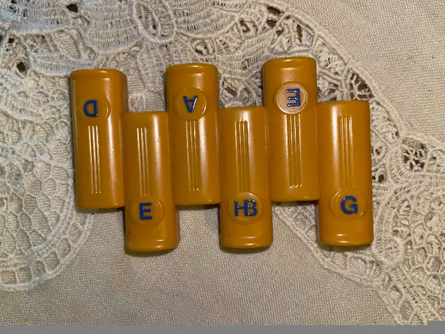 Vintage Pyramid  Pitch Pipe Tuner A-440 - Made in Germany in Other in Mississauga / Peel Region - Image 3