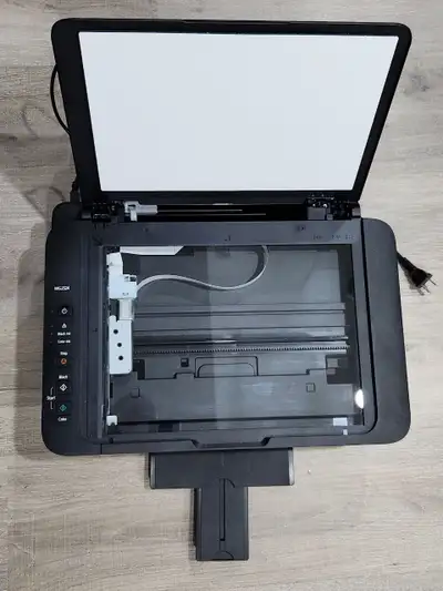 Canon Printer, scanner, photocopier  black and white / color., View more