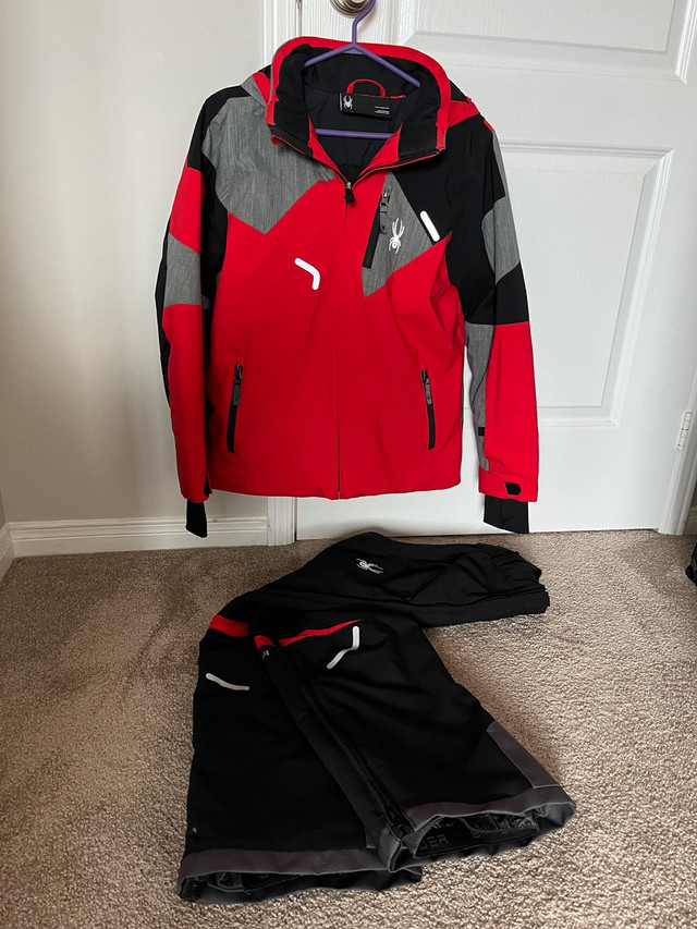Boys 2-Piece Size 16 - Spyder Snowsuit (NEGOTIABLE) in Kids & Youth in Mississauga / Peel Region