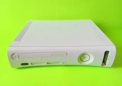 Xbox 360 Refurbished Remis à neuf Xbox360, View more