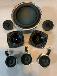 SONY SPEAKERS LOT | LOT DE HAUT-PARLEURS SONY (MYCODE#054)