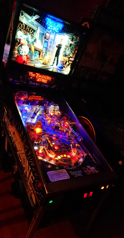 Twilight Zone Pinball Machine à Boules Arcade Mancave dans Jouets et jeux  à Lac-Saint-Jean