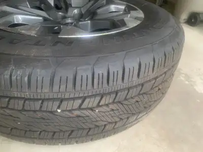 Brand new 275 60 R20 rims and tires off a 2025 Chevy Tahoe for sale
