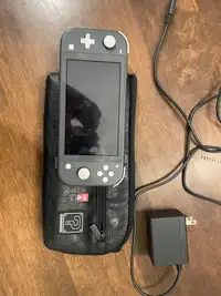 Nintendo Switch Lite 125$