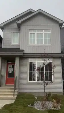 3 bedrooms 2.5 bathrooms for rent!