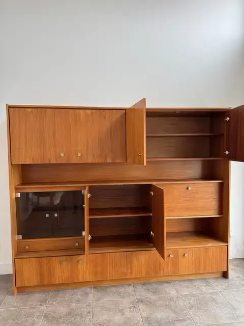 Teak Hutch in Hutches & Display Cabinets in Chatham-Kent - Image 4
