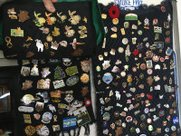 ASSORTED TRAVEL/ TRADING PINS