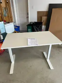 Ikea Skarsta Desk