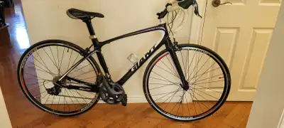 2013 Giant Avail Carbon Road Bike, View more