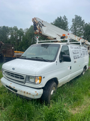 2000 Ford E 350
