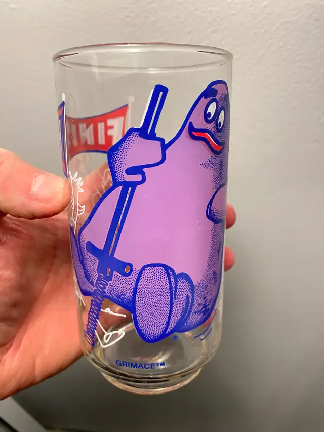 Glass ( BRAND NEW ) EXTREMELY RARE!! McDonald's 1977 Collector's Item!!
