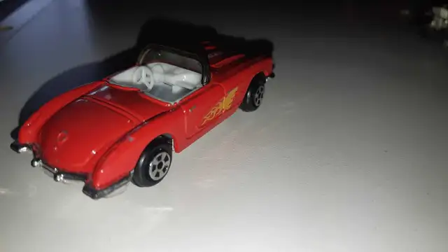 Riptide 1960 Corvette vintage 1984 ERTL 1/64 scale loose/vg in Toys & Games in Guelph - Image 7