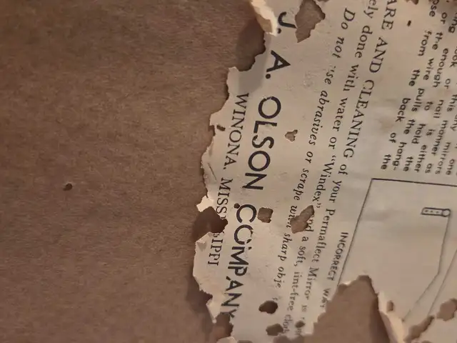 REDUCED: art deco silver coloured oval mirror weighing 21 lbs in Home Décor & Accents in London - Image 4