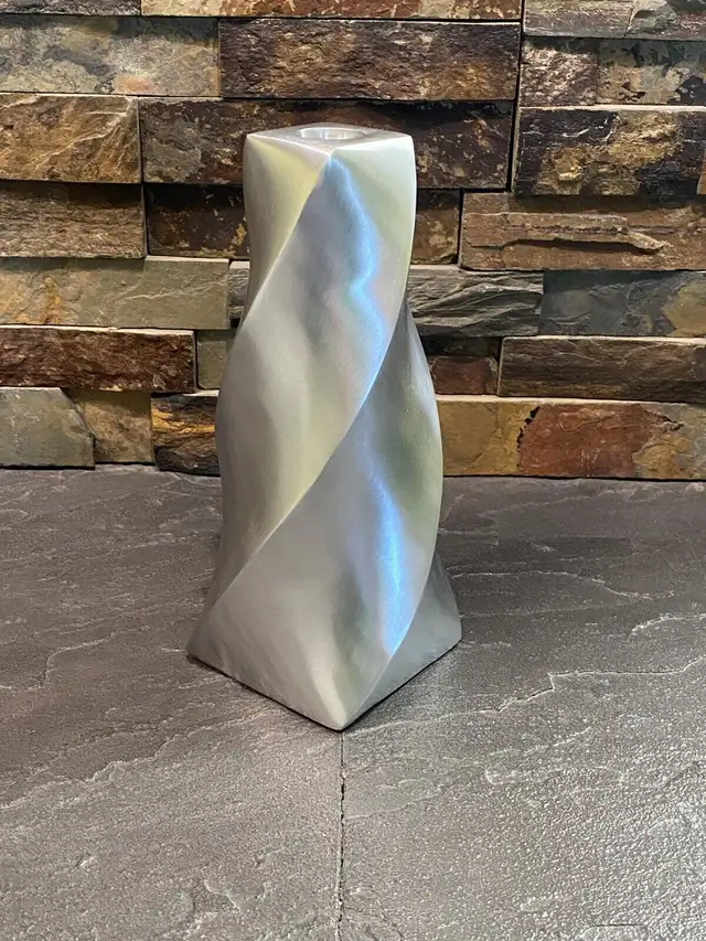 Partylite ~ Set of 3 ~ Phoenix Taper Candle Holders in Home Décor & Accents in Red Deer - Image 3