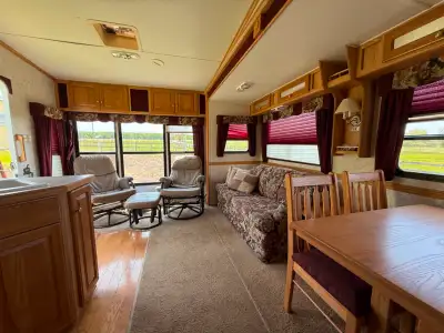 Comfort, space, and reliability — this well-maintained 2005 Citation Fifth Wheel is fully equipped a...
