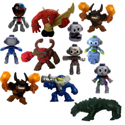 5 robots époustouflés McDo (Discovery Mindblown), robot Cyborg Teen Titans Go, Skylanders, Activisio...