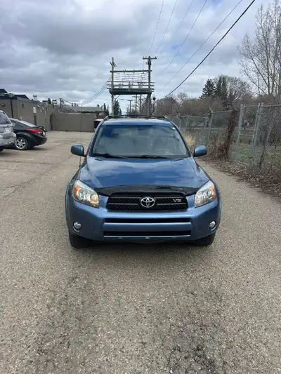 2008 Toyota rav4 sport Awd v6 with 270k kilometers in mint shape Fresh engine oil, filter and cabin...