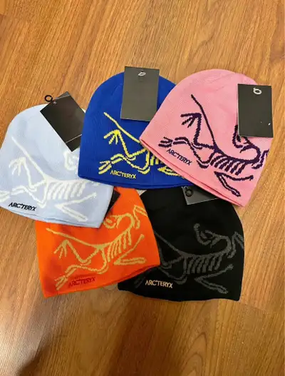 bonnet ARC’TERYX, View more